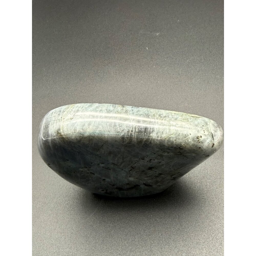 Natural Labradorite Freeform Gray Stone Blue Flash Crystal Reiki 3.5" 412g - Picture 3 of 12